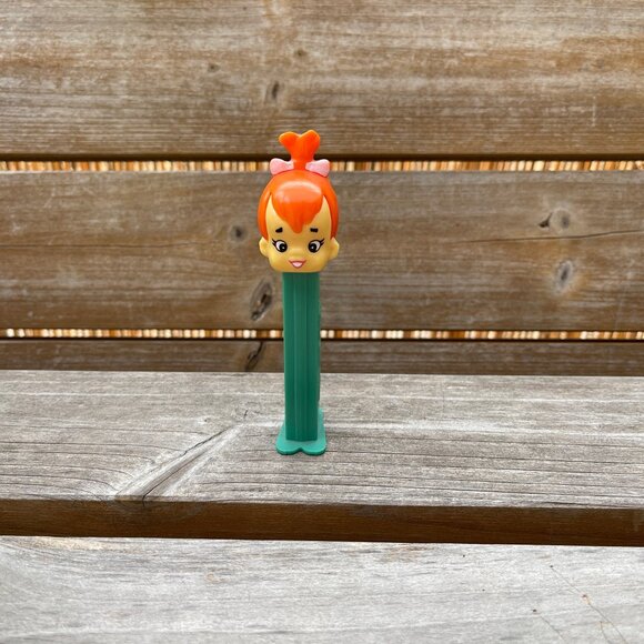 VINTAGE 90s 🍭 PEBBLES PEZ DISPENSER . 1992 FLINTSTONES MEMORABILIA . RETRO CANDY - Picture 10 of 16